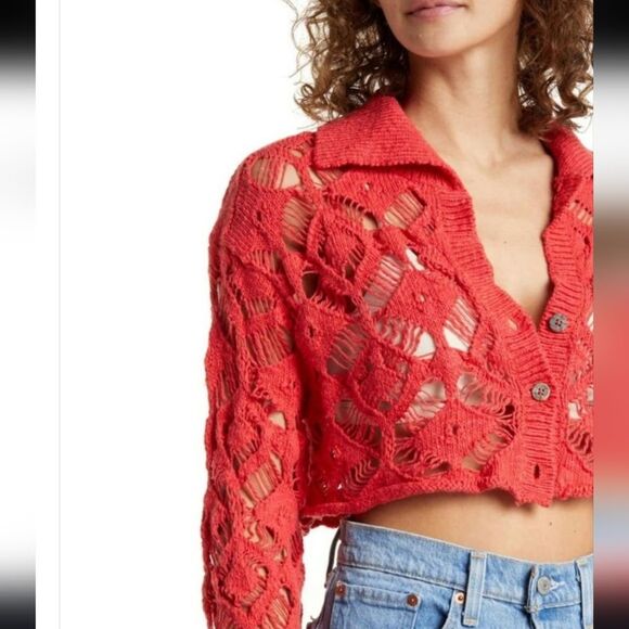 Free people Sedona Cardi in Guava Berry - Picture 2 of 6